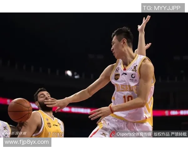 广厦与同曦精彩对决录像回放全程回顾与分析