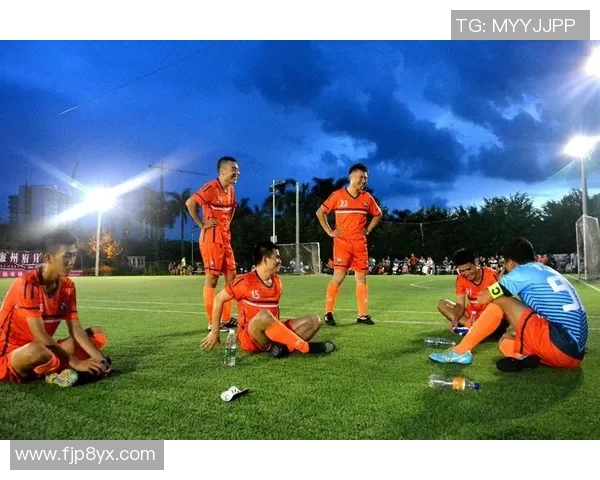 布尔格主场迎战尼姆期待精彩对决双方争夺宝贵积分激烈角逐即将上演