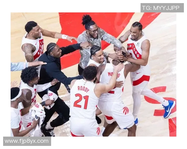 火箭队季前赛对阵猛龙队精彩回顾与赛后分析