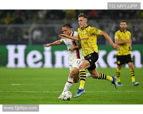 AC米兰与多特蒙特巅峰对决谁能在欧冠赛场上笑到最后 AC米兰与多特蒙特巅峰对决谁能在欧冠赛场上笑到最后