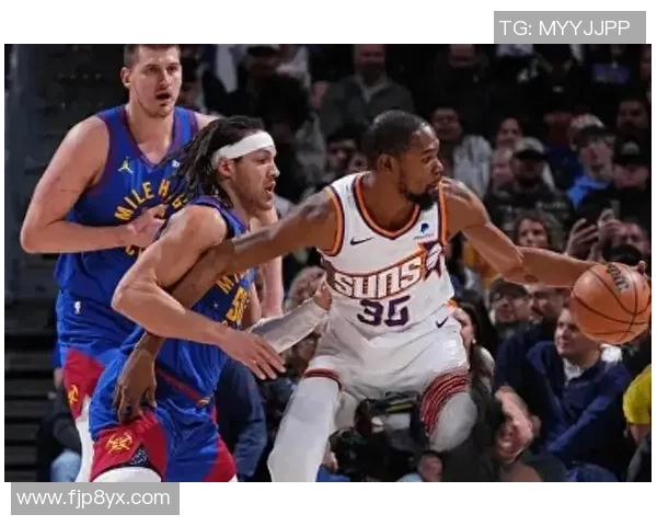 勇士与奇才激战正酣NBA赛季揭幕战精彩回顾与分析 勇士与奇才激战正酣NBA赛季揭幕战精彩回顾与分析