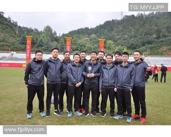 南京篮球队团队协作的力量与精神探讨