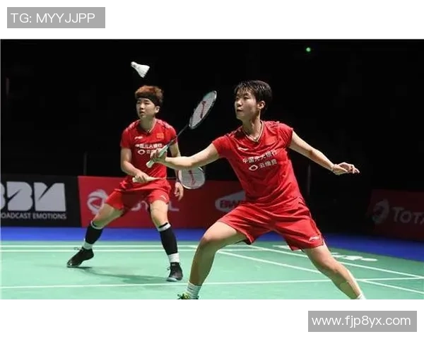武汉羽毛球队配合问题引发热议球迷对战术和默契的不同看法