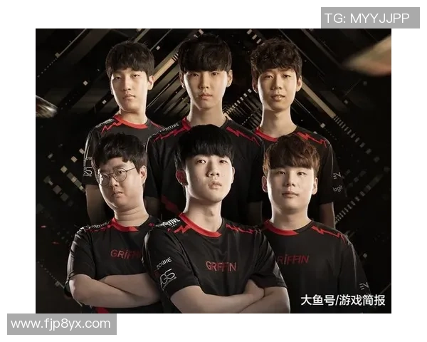 V5战队在世界大师赛中以54分稳居积分榜首位，其他战队紧随其后